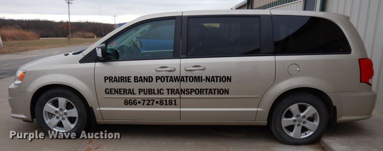 image for item DE4219 2013 Dodge Grand Caravan van