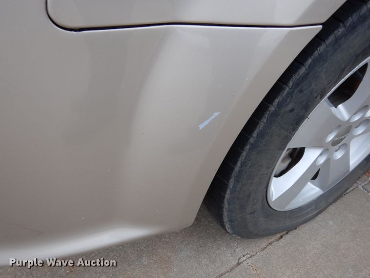 image for item DE4219 2013 Dodge Grand Caravan van