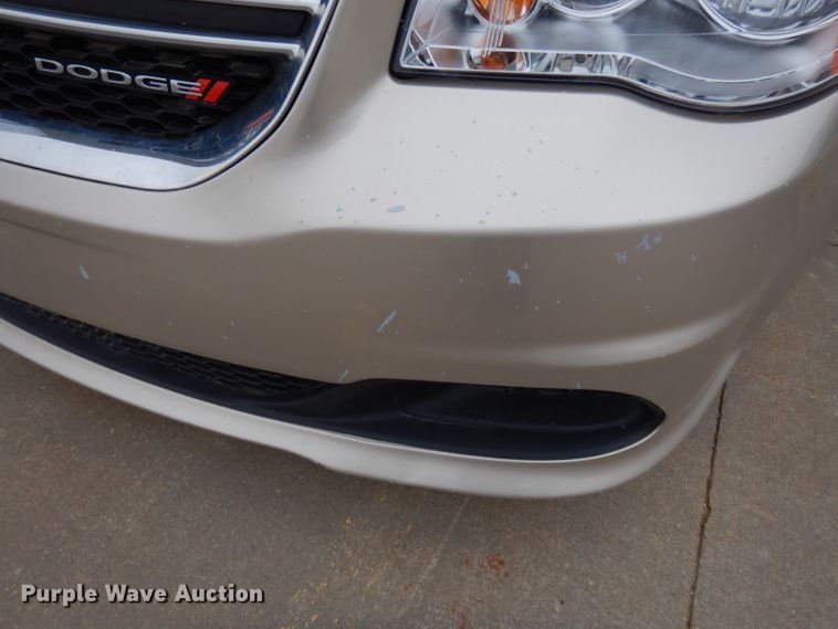 image for item DE4219 2013 Dodge Grand Caravan van