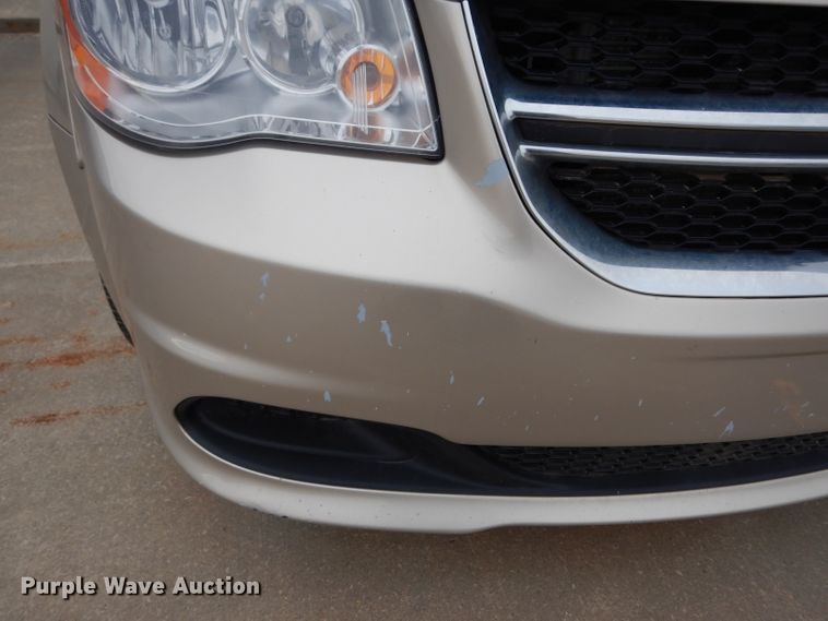 image for item DE4219 2013 Dodge Grand Caravan van