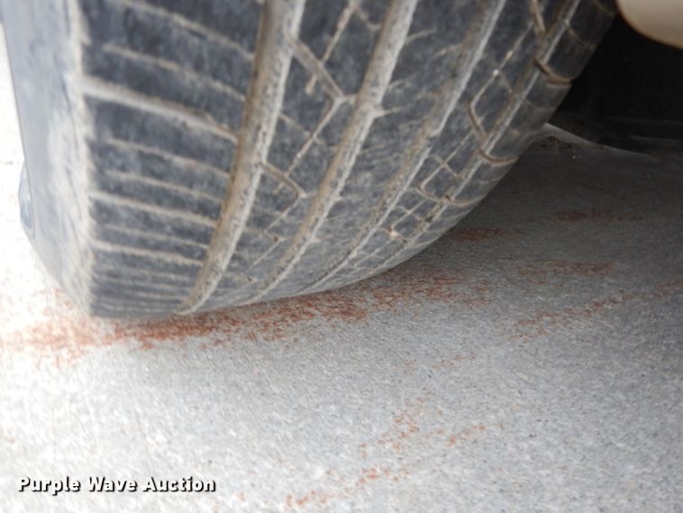 image for item DE4219 2013 Dodge Grand Caravan van