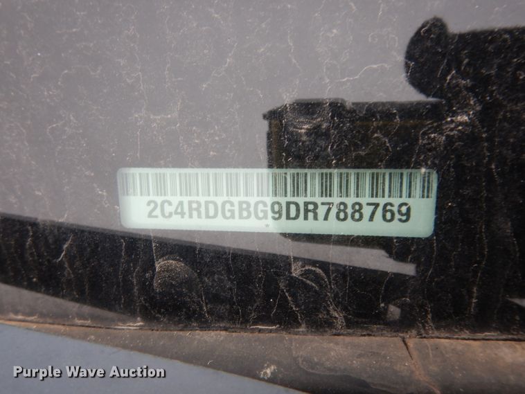 image for item DE4219 2013 Dodge Grand Caravan van