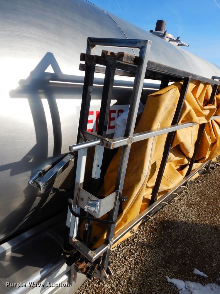 image for item DE4236 Stainless steel tank bed