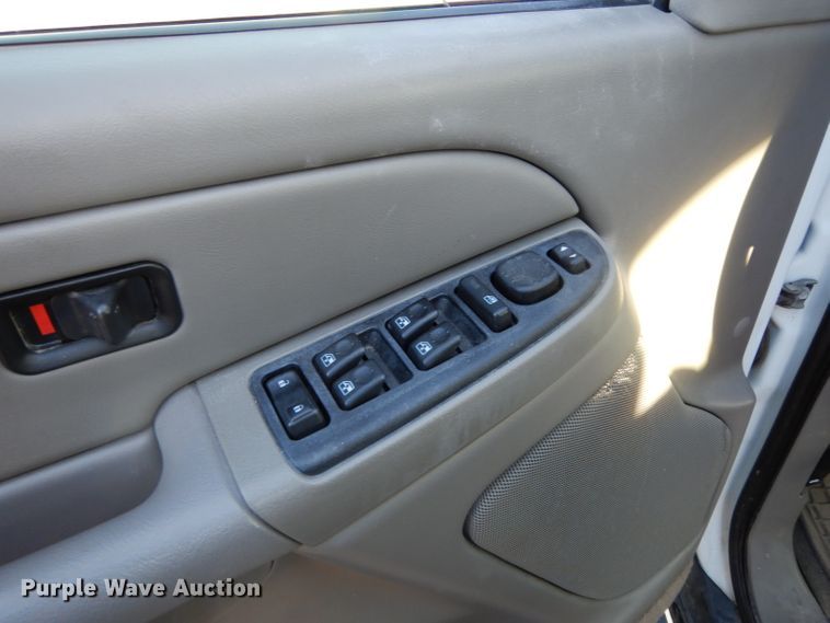 image for item DE4237 2005 Chevrolet Tahoe SUV