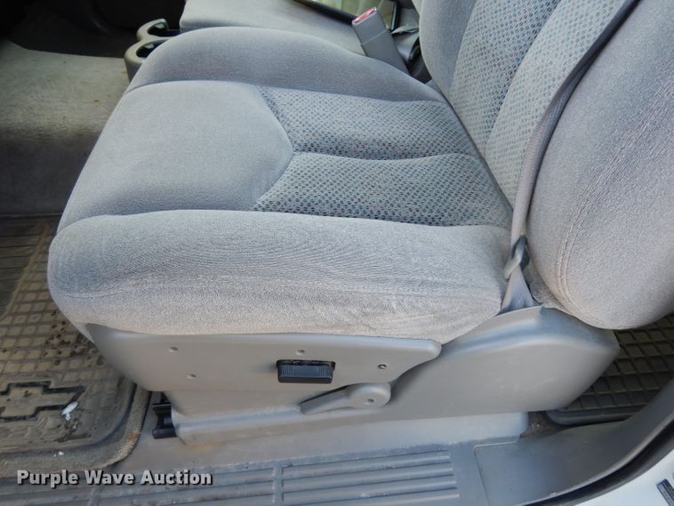 image for item DE4237 2005 Chevrolet Tahoe SUV