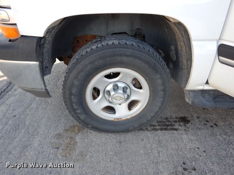 image for item DE4237 2005 Chevrolet Tahoe SUV