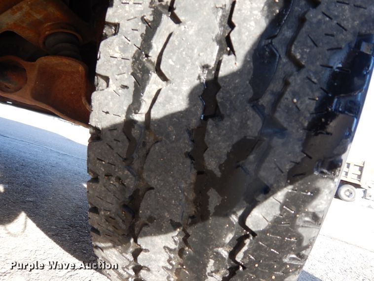 image for item DE4237 2005 Chevrolet Tahoe SUV