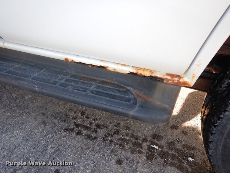 image for item DE4237 2005 Chevrolet Tahoe SUV