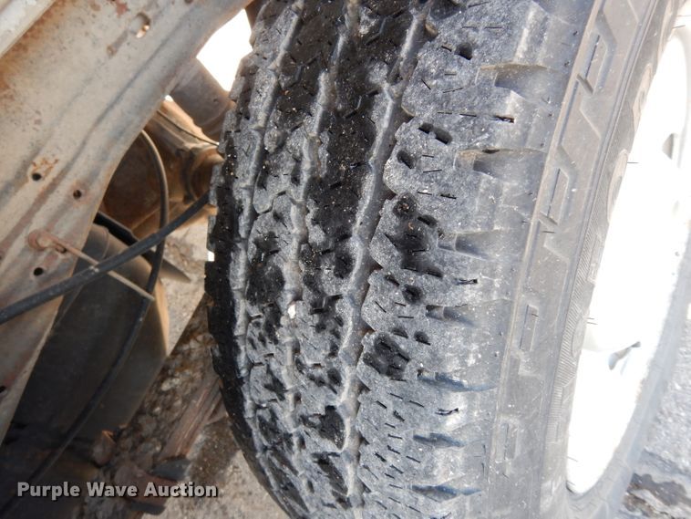 image for item DE4238 2006 Ford F250 Super Duty XL pickup truck