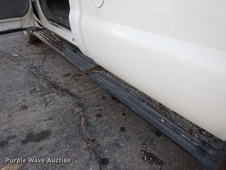 image for item DE4238 2006 Ford F250 Super Duty XL pickup truck