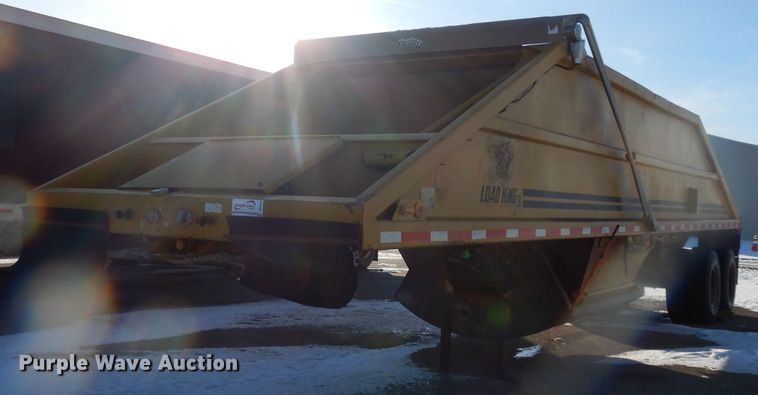 image for item DE4239 1983 Load King 1827XSTD bottom dump trailer