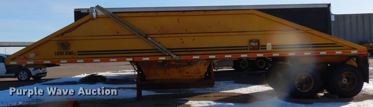image for item DE4239 1983 Load King 1827XSTD bottom dump trailer