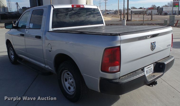 image for item DG0403 2014 Dodge Ram 1500 Crew Cab pickup truck