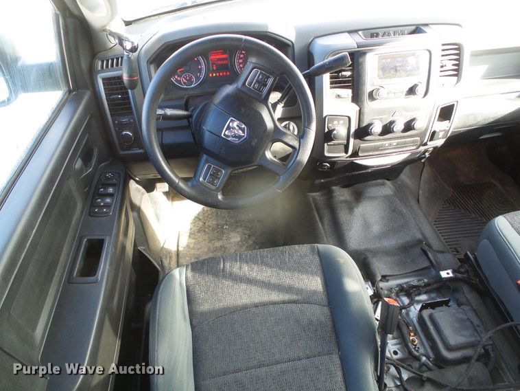 image for item DG0403 2014 Dodge Ram 1500 Crew Cab pickup truck