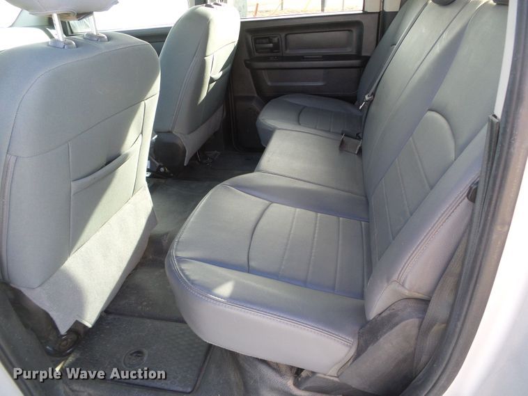 image for item DG0403 2014 Dodge Ram 1500 Crew Cab pickup truck