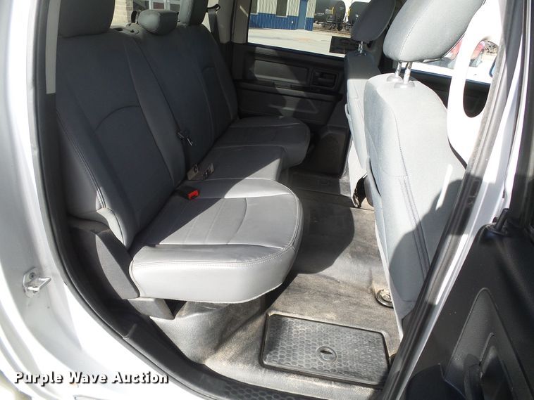 image for item DG0403 2014 Dodge Ram 1500 Crew Cab pickup truck