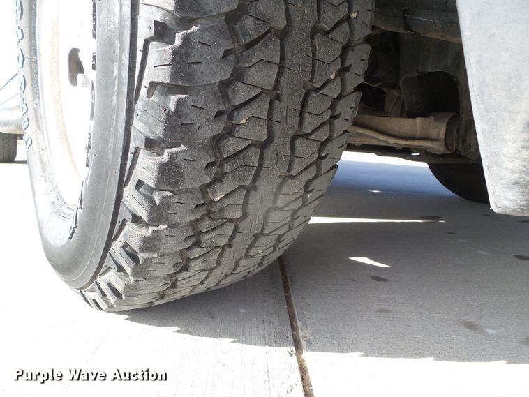 image for item DG0403 2014 Dodge Ram 1500 Crew Cab pickup truck