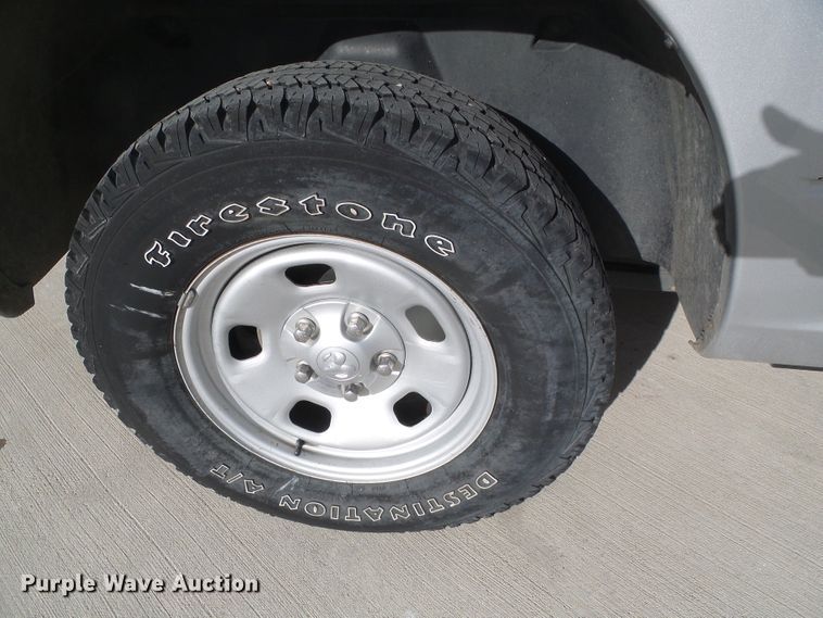 image for item DG0403 2014 Dodge Ram 1500 Crew Cab pickup truck