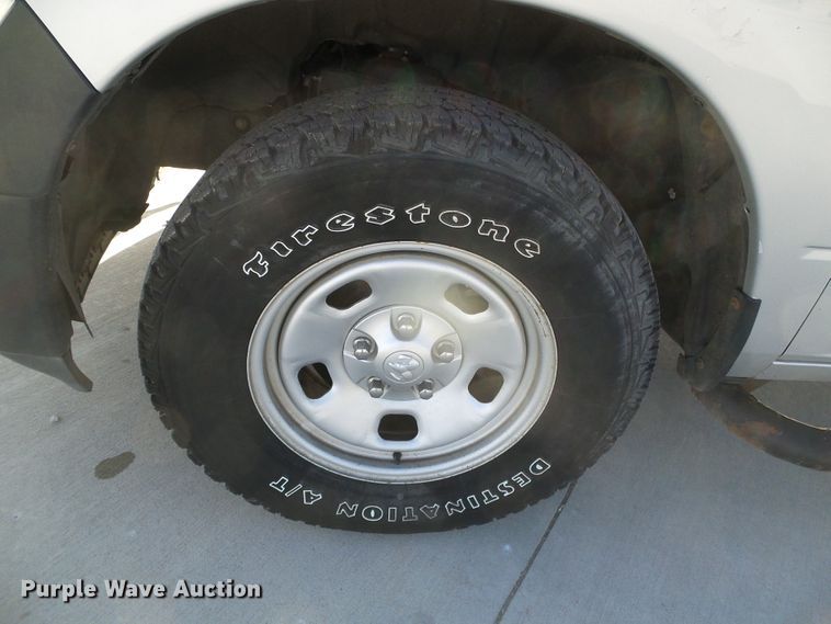 image for item DG0403 2014 Dodge Ram 1500 Crew Cab pickup truck