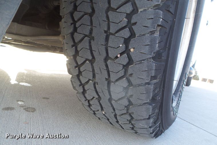 image for item DG0403 2014 Dodge Ram 1500 Crew Cab pickup truck