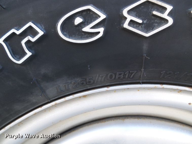 image for item DG0403 2014 Dodge Ram 1500 Crew Cab pickup truck