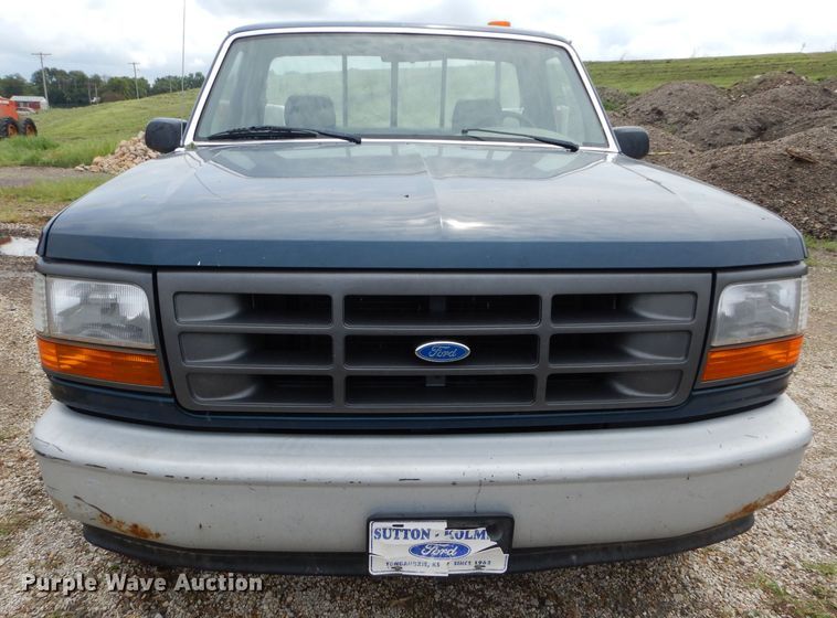 image for item DH2515 1994 Ford F150 utility bed pickup truck