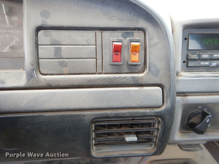 image for item DH2515 1994 Ford F150 utility bed pickup truck