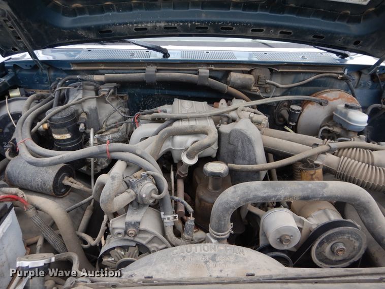 image for item DH2515 1994 Ford F150 utility bed pickup truck