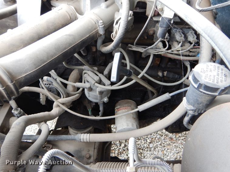 image for item DH2515 1994 Ford F150 utility bed pickup truck