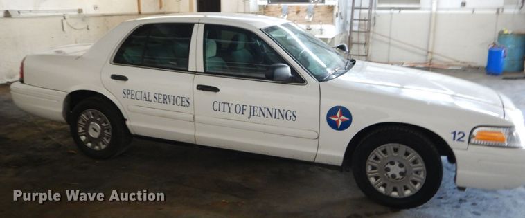 image for item DH5057 2003 Ford Crown Victoria Police Interceptor