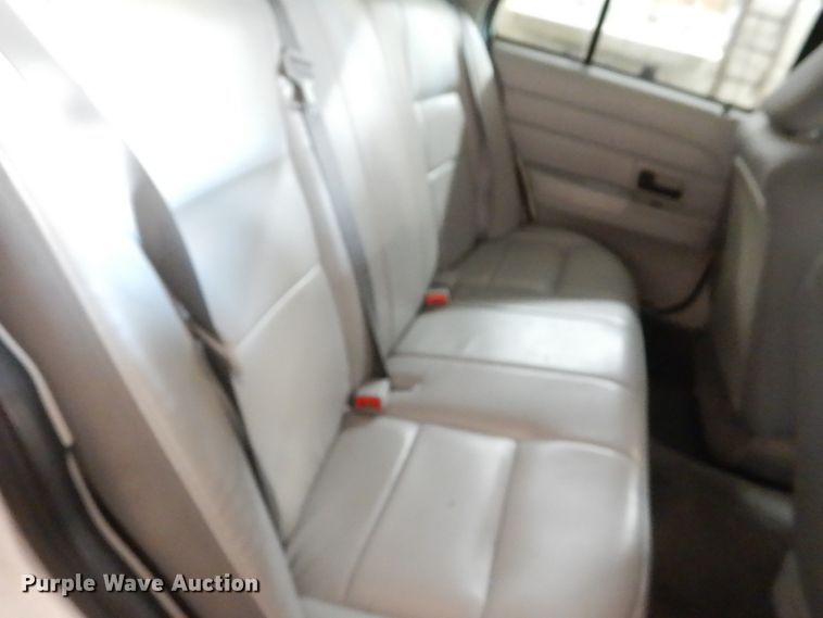 image for item DH5057 2003 Ford Crown Victoria Police Interceptor