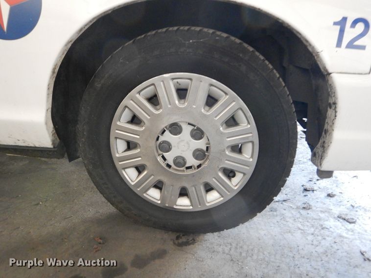 image for item DH5057 2003 Ford Crown Victoria Police Interceptor