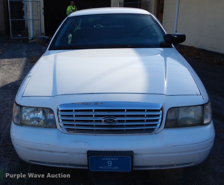 image for item DH5058 2005 Ford Crown Victoria Police Interceptor