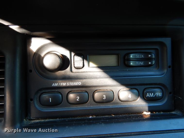 image for item DH5058 2005 Ford Crown Victoria Police Interceptor