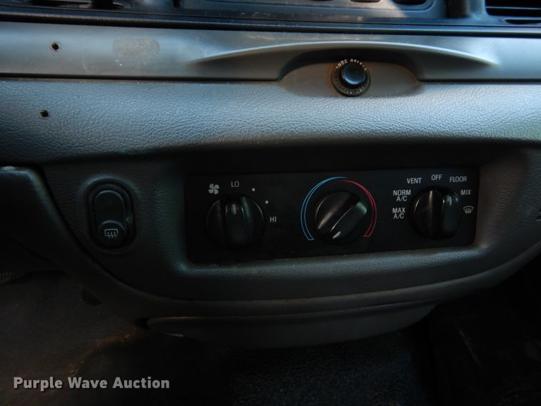 image for item DH5058 2005 Ford Crown Victoria Police Interceptor