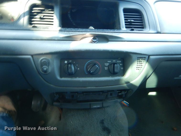 image for item DH5059 2005 Ford Crown Victoria Police Interceptor