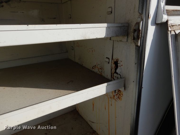 image for item DH5060 1994 Ford F600 bucket truck