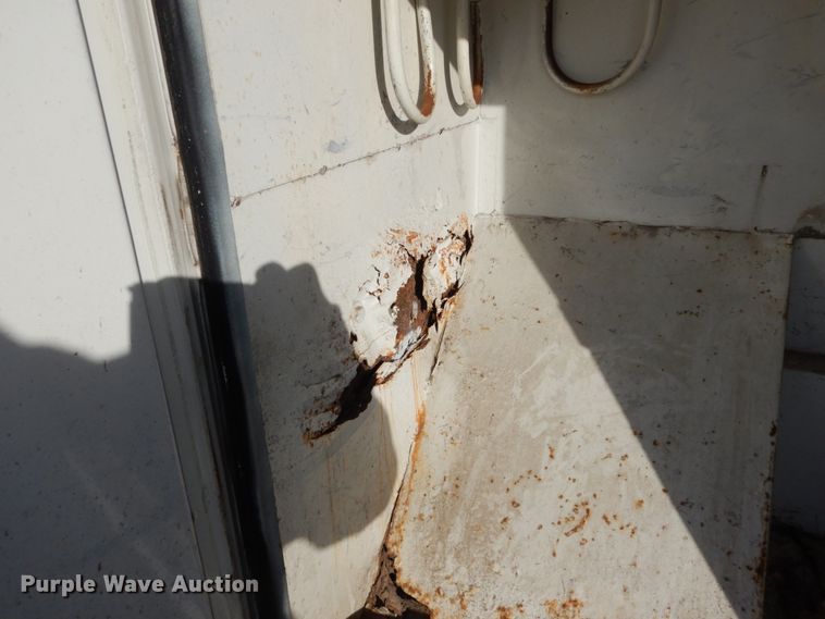 image for item DH5060 1994 Ford F600 bucket truck