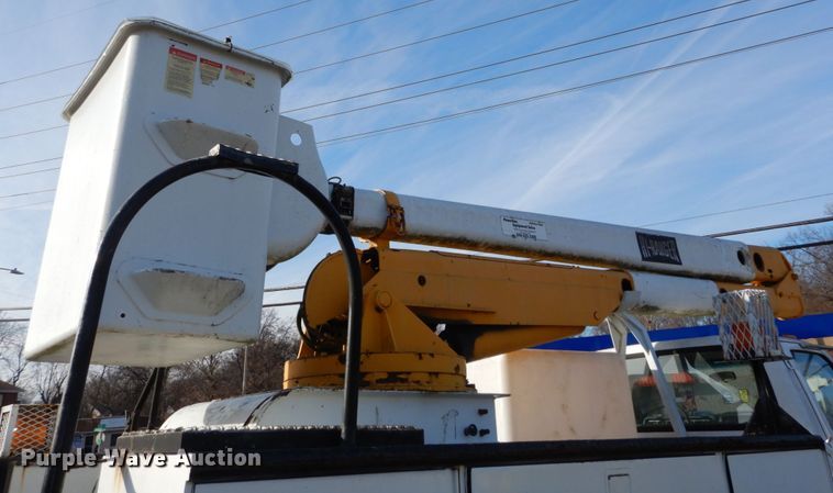 image for item DH5060 1994 Ford F600 bucket truck