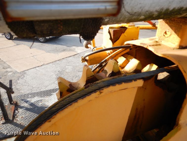 image for item DH5060 1994 Ford F600 bucket truck