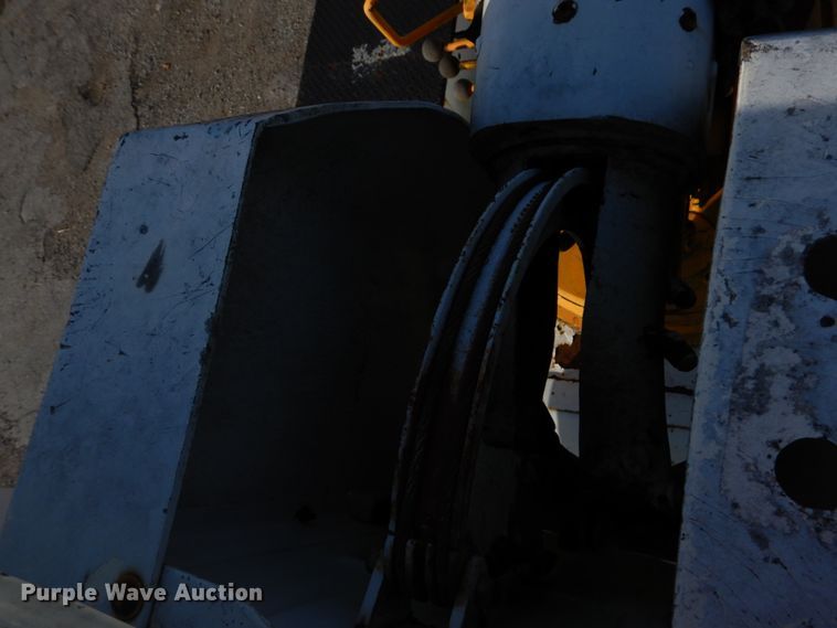 image for item DH5060 1994 Ford F600 bucket truck