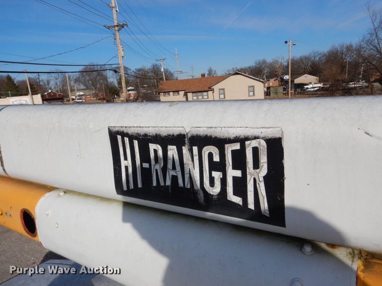 image for item DH5060 1994 Ford F600 bucket truck