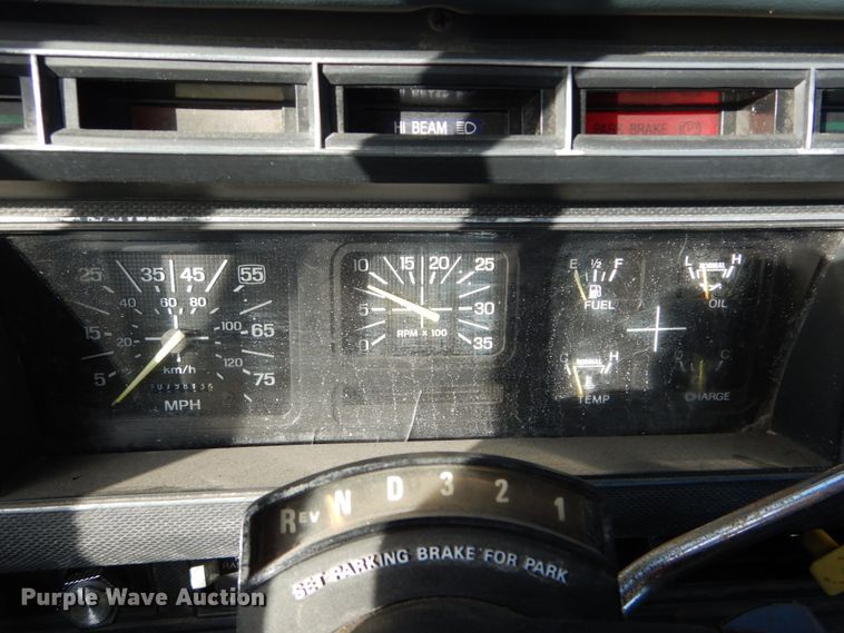 image for item DH5060 1994 Ford F600 bucket truck