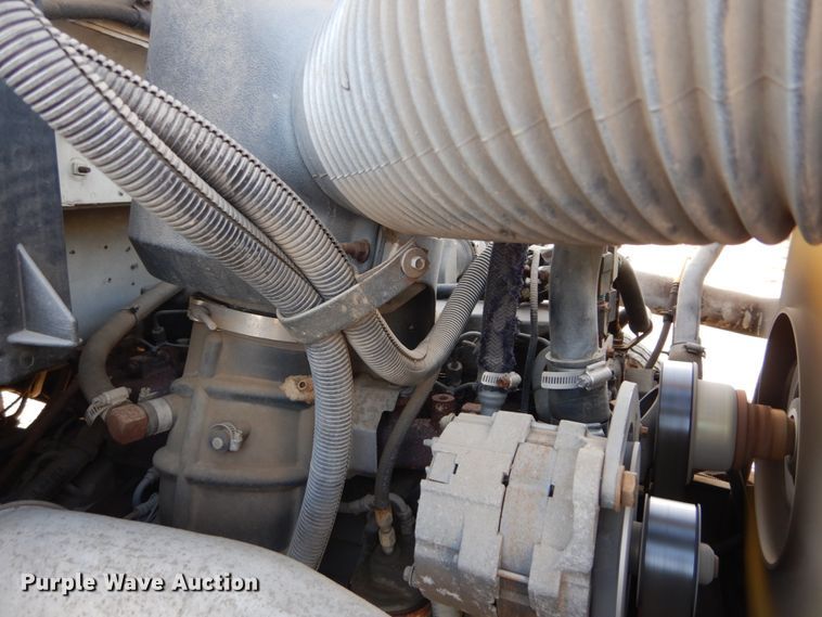 image for item DH5060 1994 Ford F600 bucket truck