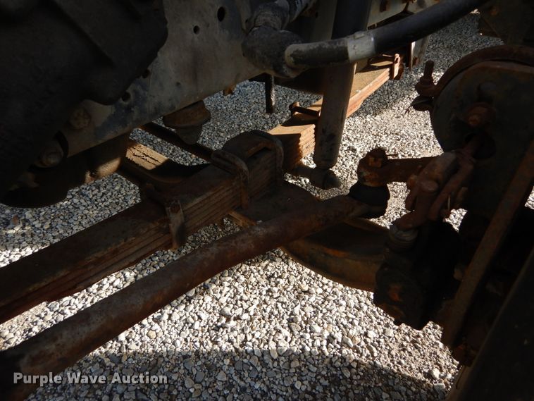 image for item DH5060 1994 Ford F600 bucket truck