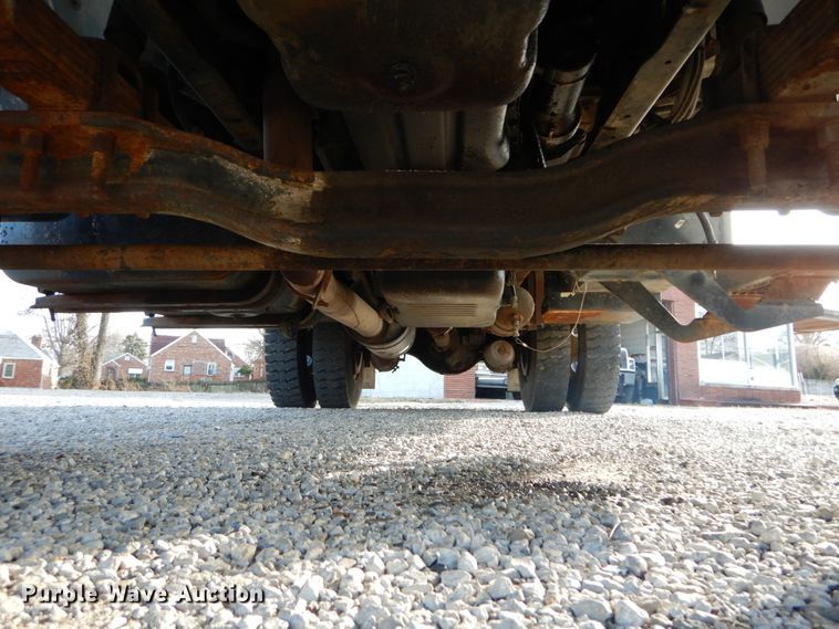 image for item DH5060 1994 Ford F600 bucket truck