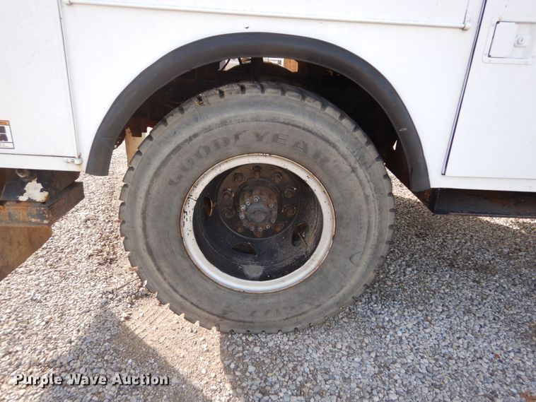 image for item DH5060 1994 Ford F600 bucket truck