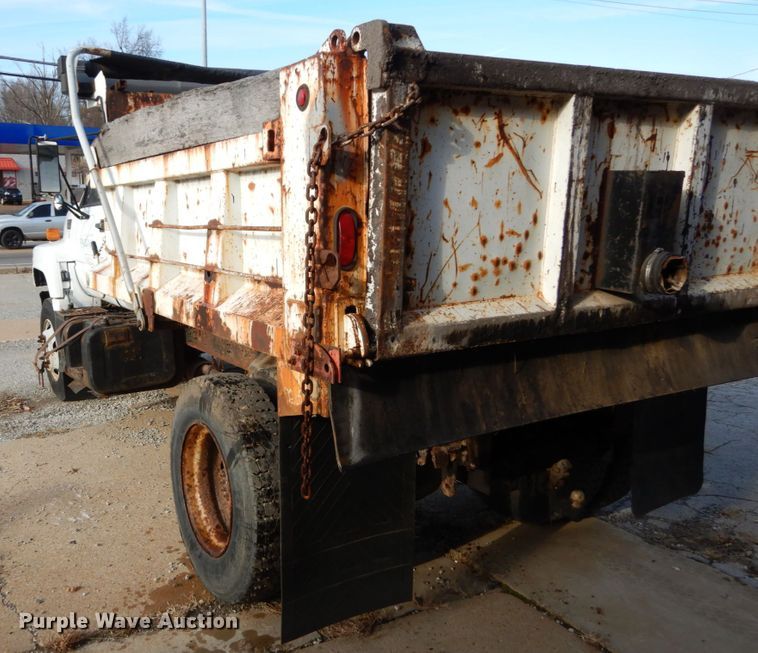 image for item DH5061 1999 GMC C7500 dump truck
