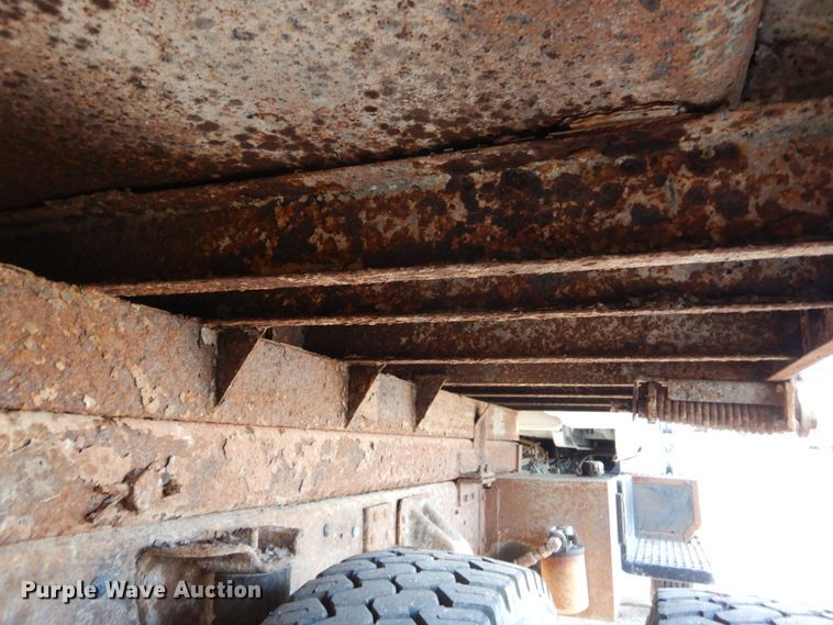 image for item DH5061 1999 GMC C7500 dump truck