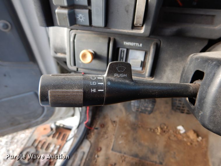 image for item DH5061 1999 GMC C7500 dump truck